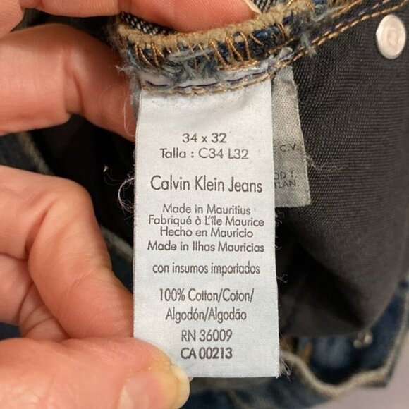 Calvin Klein Relax Fit Jeans size 34 - Picture 12 of 13